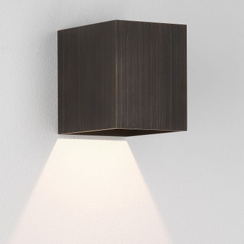 ASTRO KINZO 110 LED BRONZE