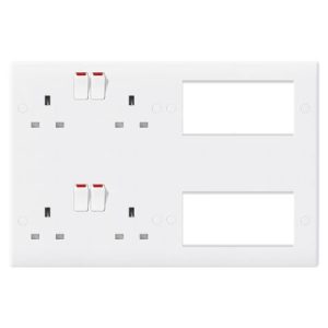 BG COMBINATION PLATE (2 X 2G SWITCHED SOCKETS + 8 EURO MODULE SPACES)