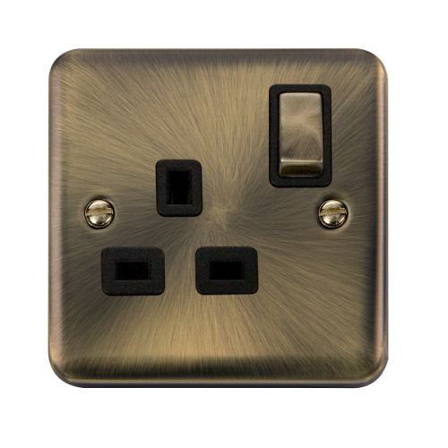 CLICK DECO PLUS ANTIQUE BRASS 1G 13A DP INGOT SW SOCKET