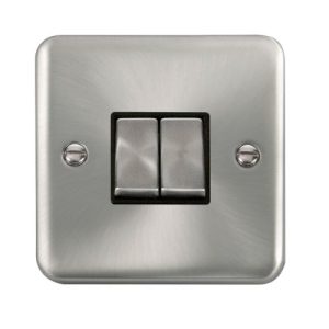 CLICK DECO PLUS SATIN CHROME 10A 2G 2 WAY INGOT SWITCH