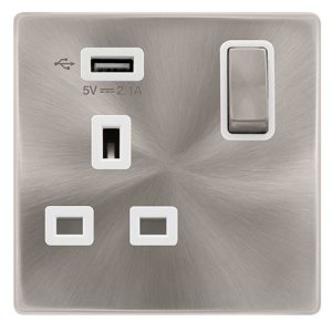 CLICK DEFINITY COMPLETE 13A INGOT 1 GANG SWITCHED SOCKET WITH 2.1A USB OUTLET - BRUSHED STEEL COVER PLATE - POLAR WHITE INSERT