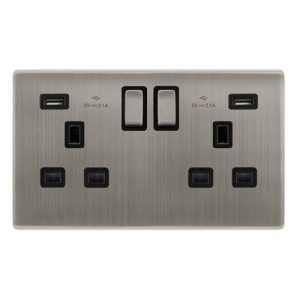 CLICK DEFINITY COMPLETE 13A INGOT 2 GANG SWITCHED SOCKET WITH 2.1A USB OUTLETS - STAINLESS STEEL COVER PLATE - BLACK INSERT