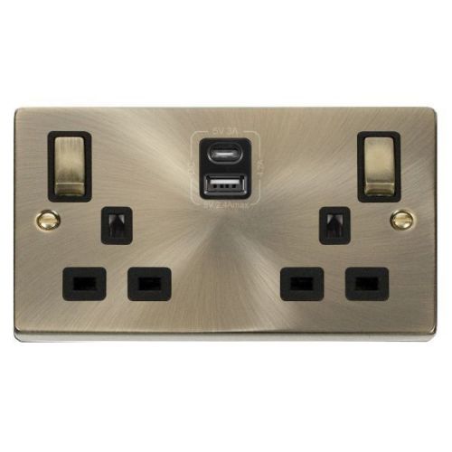 CLICK DECO VICTORIAN ANTIQUE BRASS 2G 13A SW SOCKET 4.2A A&C USB INGOT VPAB BLACK