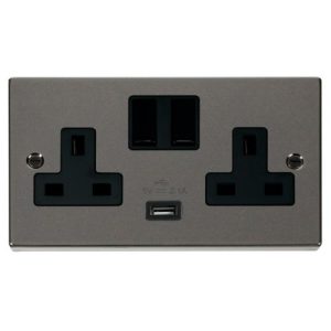 CLICK DECO VICTORIAN BLACK NICKEL 13A 2G SW SOCKET WITH 2.1A USB BN BLACK