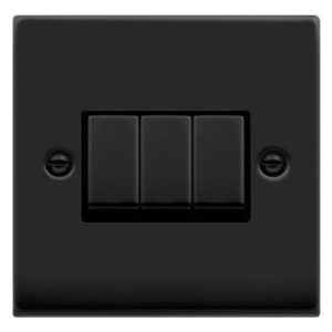 CLICK DECO VICTORIAN MATT BLACK INGOT 10A 3 GANG 2 WAY SWITCH