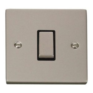 CLICK DECO VICTORIAN PEARL NICKEL INGOT 10A 1-GANG 2 WAY SWITCH