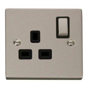 CLICK DECO VICTORIAN PEARL NICKEL INGOT 1-GANG 13A DP SWITCH SOCKET