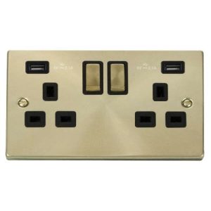 CLICK DECO VICTORIAN SATIN BRASS 2G SOCKET USB 4.2A DECO
