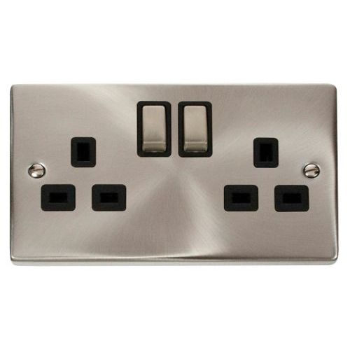 CLICK DECO VICTORIAN SATIN CHROME 13A 2G INGOT SWITCHED SOCKET OUTLET (BLACK INSERT)