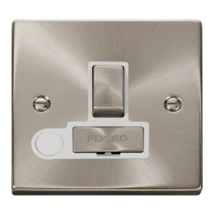 CLICK DECO VICTORIAN SATIN CHROME INGOT 13A SWITCHED SPUR WITH FLEX OUTLET (WHITE INSERT)