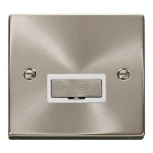 CLICK DECO VICTORIAN SATIN CHROME INGOT 13A SPUR WITHOUT FLEX OUTLET