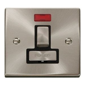 CLICK DECO VICTORIAN SATIN CHROME INGOT 13A SWITCHED SPUR WITHOUT FLEX OUTLET + NEON