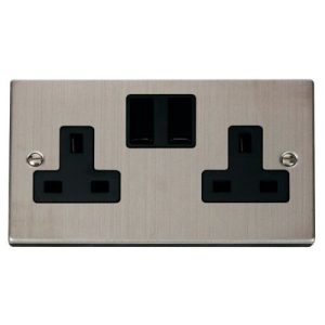 CLICK DECO VICTORIAN STAINLESS STEEL 2-GANG 13A DP SWITCHED SOCKET