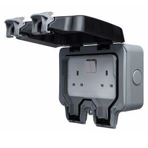 DELIGO IP66 2G 13A D/POLE OUTDOOR SOCKET