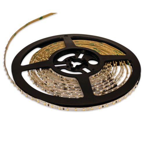 INTEGRAL STRIP IP20 5M 3000K 24V 9W/M 650LM/M 126LED/M 4MM WIDTH 115 BEAM BAG PACK