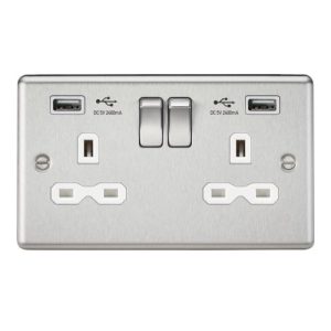 KNIGHTSBRIDGE 13A 2G SWITCHED SOCKET WITH DUAL USB CHARGER A + A (2.4A) - BRUSHED CHROME WITH WHITE INSERT