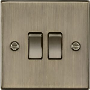KNIGHTSBRIDGE 10AX 2G 2 WAY PLATE SWITCH - SQUARE EDGE ANTIQUE BRASS