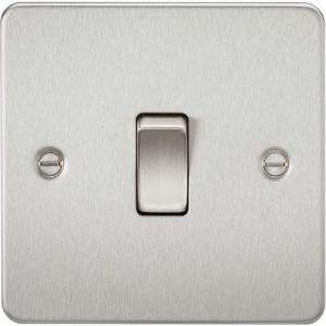 KNIGHTSBRIDGE FLAT PLATE 10AX 1G INTERMEDIATE SWITCH - BRUSHED CHROME