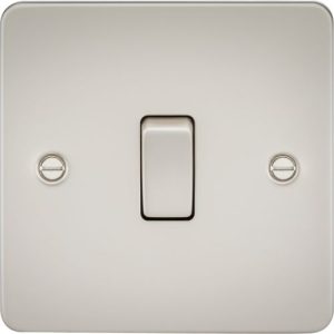 KNIGHTSBRIDGE FLAT PLATE 10AX 1G 2 WAY SWITCH - PEARL