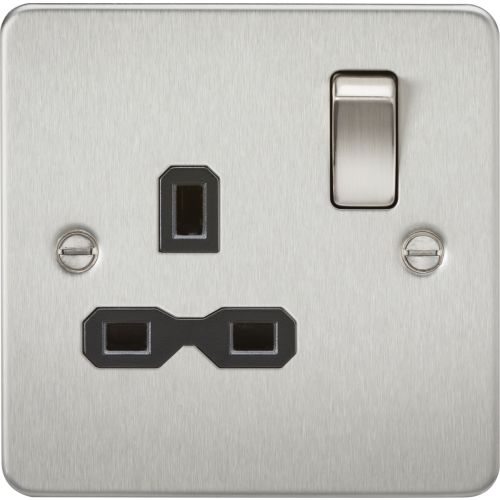 KNIGHTSBRIDGE FLAT PLATE 13A 1G DP SWITCHED SOCKET - BRUSHED CHROME WITH BLACK INSERT