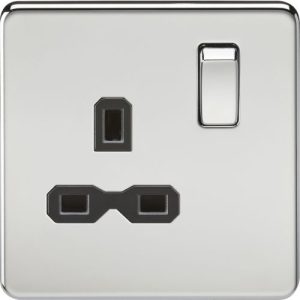 KNIGHTSBRIDGE SCREWLESS 13A 1G DP SWITCHED SOCKET - POLISHED CHROME WITH BLACK INSERT