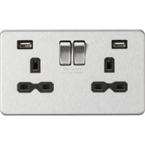 KNIGHTSBRIDGE 13A 2G SWITCHED SOCKET WITH DUAL USB CHARGER A + A (2.4A) - BRUSHED CHROME WITH BLACK INSERT