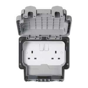 MK 2G GREY IP66 MASTERSEAL SWITCHED SOCKET
