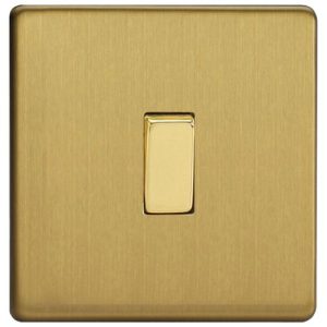 VARILIGHT BRUSHED BRASS SCREWLESS 1G INTERMEDIATE SWITCH