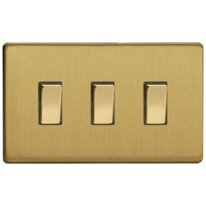 VARILIGHT BRUSHED BRASS SCREWLESS 3G 2W SWITCH (2G SIZE)