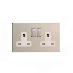 VARILIGHT 2G SWITCHED SOCKET SATIN CHROME SCREWLESS