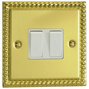 VARILIGHT 2G 10A 2WAY GEO BRASS SWITCH