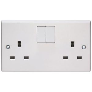 VOLEX 2G SWITCHED SOCKET