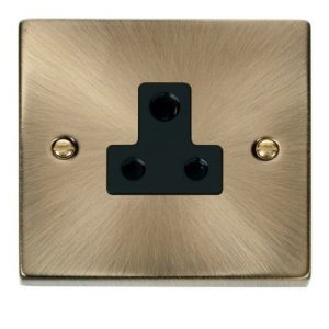 CLICK DECO VICTORIAN ANTIQUE BRASS VP ANT/BR 5A ROUND PIN SOCKET OUTLET BLACK
