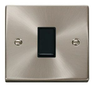 CLICK DECO VICTORIAN SATIN CHROME VP 10A 1-GANG 2 WAY SWITCH