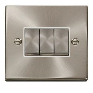 CLICK DECO VICTORIAN SATIN CHROME INGOT 10A 3-GANG 2 WAY SWITCH (WHITE INSERT)