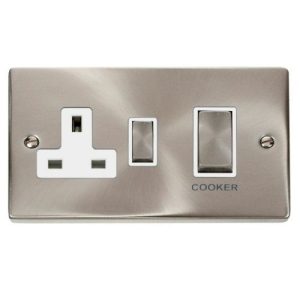 CLICK DECO VICTORIAN SATIN CHROME INGOT 45A DP SWITCH 13A SW SOCKET WH
