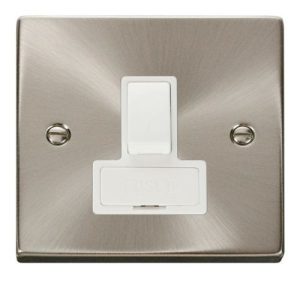 CLICK DECO VICTORIAN SATIN CHROME SWITCHED SPUR (WHITE INSERT)