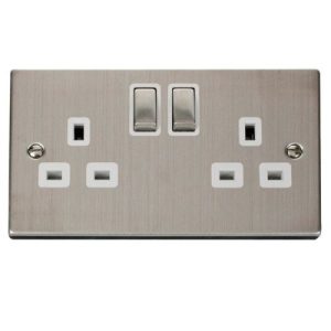 CLICK DECO VICTORIAN STAINLESS STEEL 13A 2G INGOT SW SOCKET OUTLET