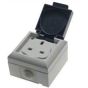 WATERPROOF 13A 1G UNSWITCHED SOCKET IP55