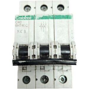 CRABTREE LOADSTAR 40A TRIPLE POLE C TYPE 10KA 6HT40C