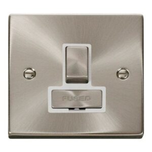 CLICK DECO VICTORIAN SATIN CHROME INGOT 13A SWITCHED SPUR WITHOUT FLEX OUTLET (WHITE INSERT)