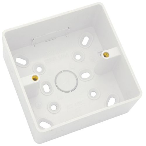 UNIVOLT 1G 32MM RADIUS BACK BOX