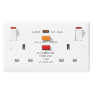 BG SWITCHED 2G WHITE RCD SOCKET
