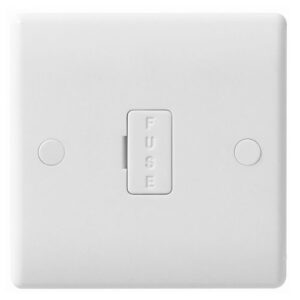 BG UNSWITCHED WHITE RCD SPUR