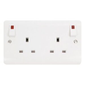 CLICK MODE SOCKET 13A UK 13A 2G O B SW SCK + NE