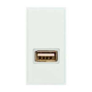 CLICK NEW MEDIA MATT SINGLE MEDIA MODULES NEW MEDIA USB THROUGHPUT WHITE