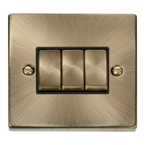 CLICK DECO VICTORIAN ANTIQUE BRASS VP ANT/BR INGOT 10A 3-GANG 2 WAY SW BLACK