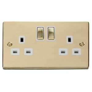 CLICK DECO VICTORIAN POLISHED BRASS 13A 2G INGOT SW SOCKET OUTLET