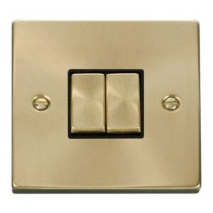 CLICK DECO VICTORIAN SATIN BRASS VPSAT/BR INGOT 10A 2-GANG 2 WAY SWITCH