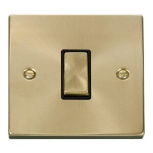 CLICK DECO VICTORIAN SATIN BRASS VPSB INGOT 10AX IG INTERMEDIATE SWITCH